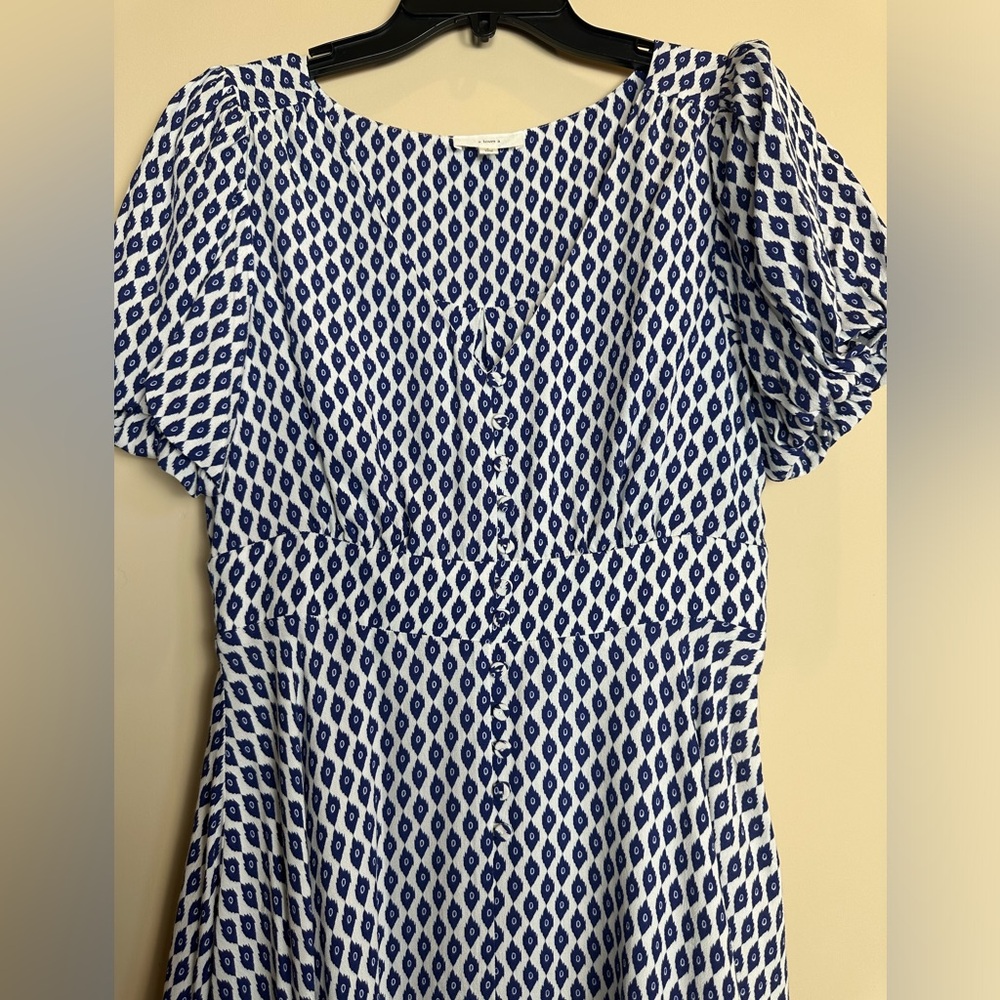 A Loves A pattern blue and white dress